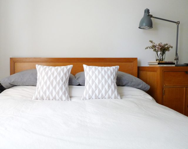 Tips for creating a beautiful, minimalist bedroom - Cotton & Flax